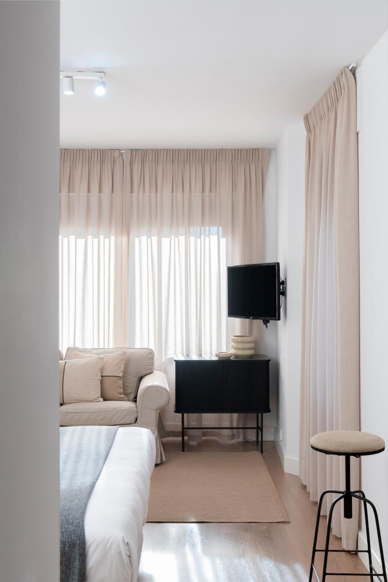Salado Suites Apartments Севілья Екстер'єр фото