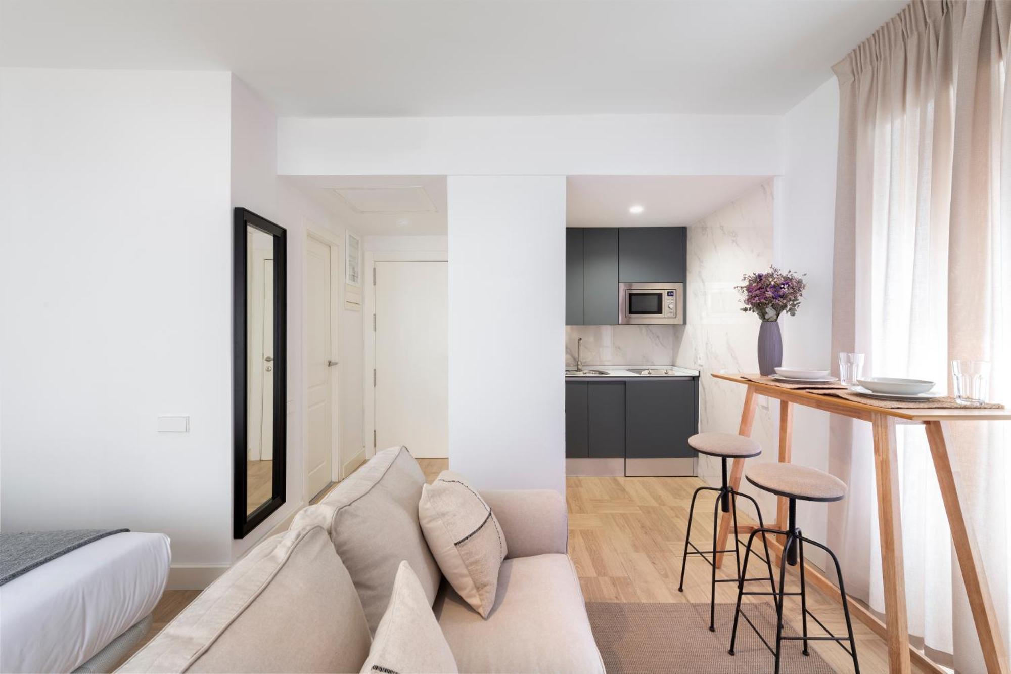 Salado Suites Apartments Севілья Екстер'єр фото